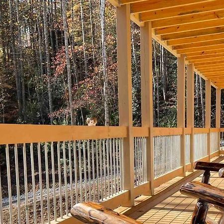 The Grand Tennessean Cabin- Four Bedroom Luxury Cabin In The Mountains 鸽子谷 外观 照片