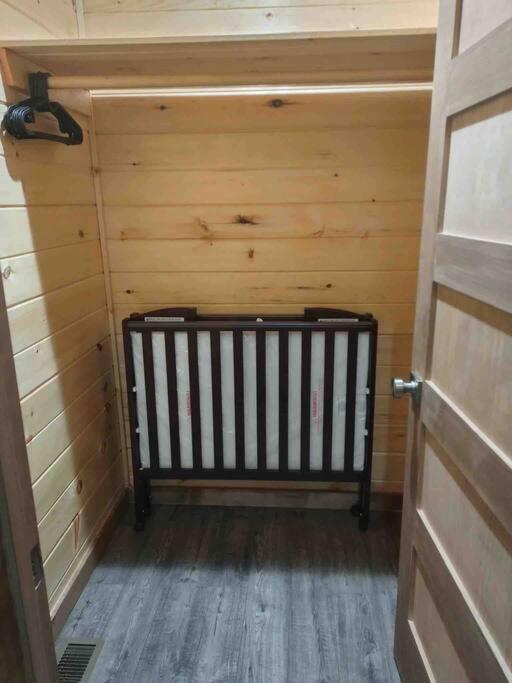 The Grand Tennessean Cabin- Four Bedroom Luxury Cabin In The Mountains 鸽子谷 外观 照片