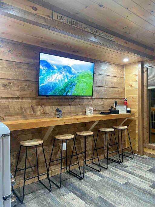 The Grand Tennessean Cabin- Four Bedroom Luxury Cabin In The Mountains 鸽子谷 外观 照片