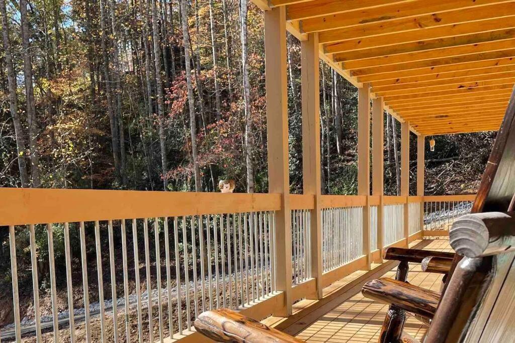 The Grand Tennessean Cabin- Four Bedroom Luxury Cabin In The Mountains 鸽子谷 外观 照片